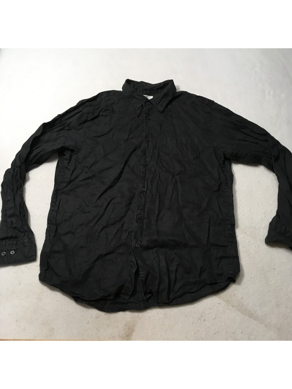 Uniqlo Men’s Dress Shirts black charcoal distressed rips XL